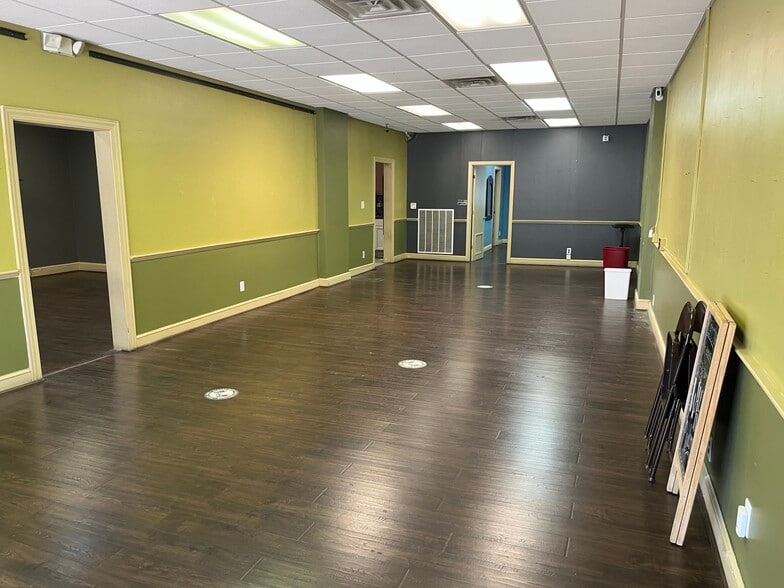 More Photos Of 615 N Liberty St, Winston-Salem Office For Lease