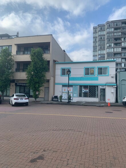 More Photos Of 1485 Clyde Ave, West Vancouver Storefront For Lease