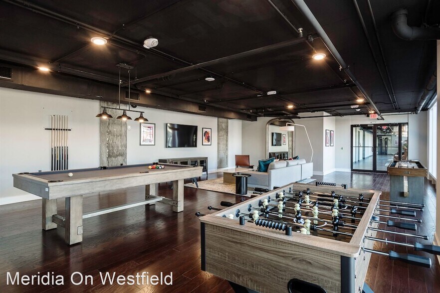 More Photos Of 240 W Westfield Ave, Roselle Park Apartments For Lease