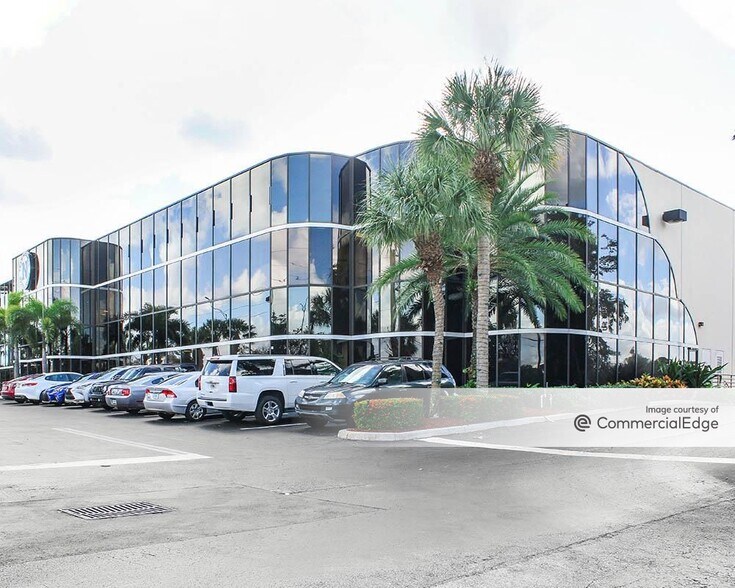 More Photos Of 8210 W State Road 84, Davie Freestanding For Sale