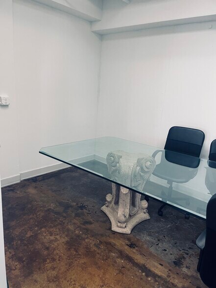 More Photos Of 168 SE 1st St, Miami Loft Creative Space For Sale