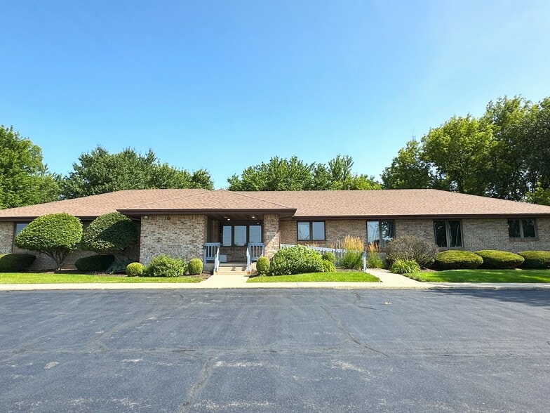 More Photos Of 7550 Rote Rd, Rockford Medical For Sale