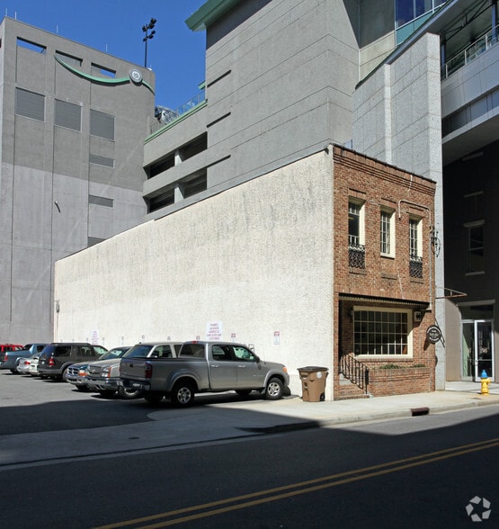 More Photos Of 60 St Francis St, Mobile Coworking Space