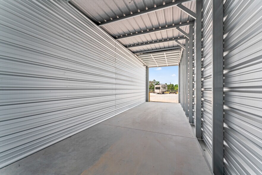 More Photos Of 8956 State Highway 13, Lampe Self Storage For Sale
