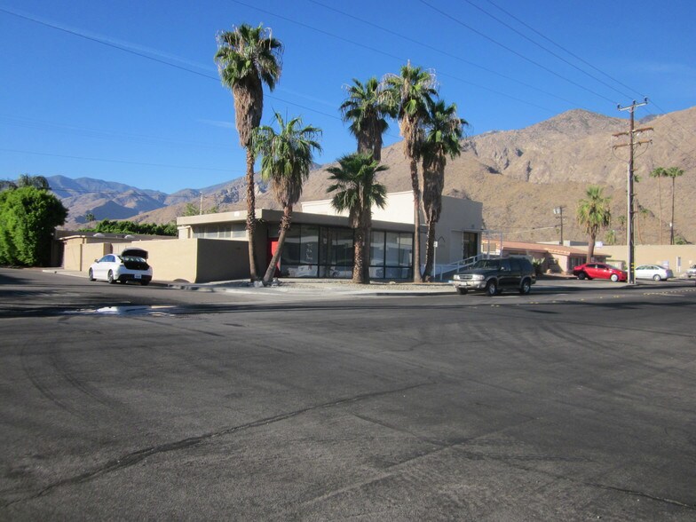 More Photos Of 693 E Sunny Dunes Rd, Palm Springs Freestanding For Sale