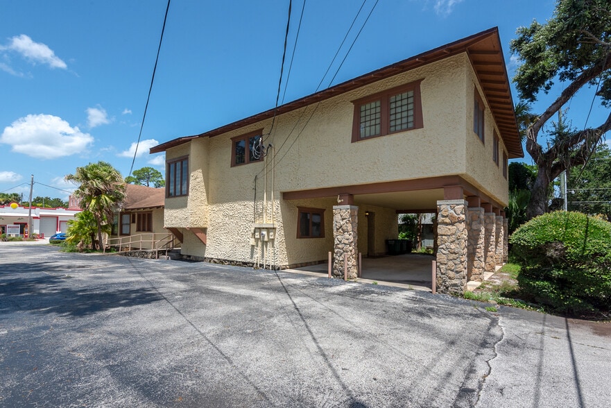 More Photos Of 205 Magnolia St, New Smyrna Beach Office For Lease