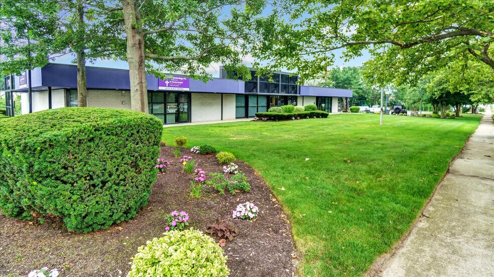 More Photos Of 1174 Route 112, Port Jefferson Station Medical For Lease
