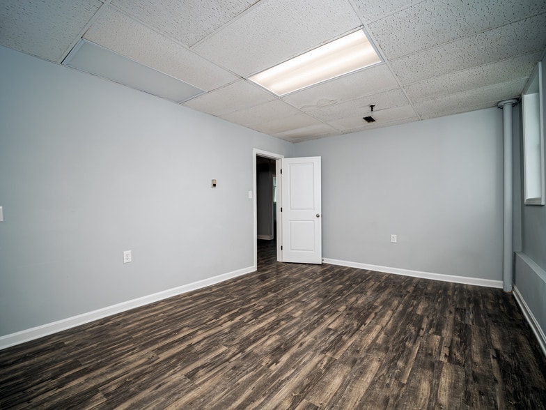 More Photos Of 100 Central St, Milford Warehouse For Lease