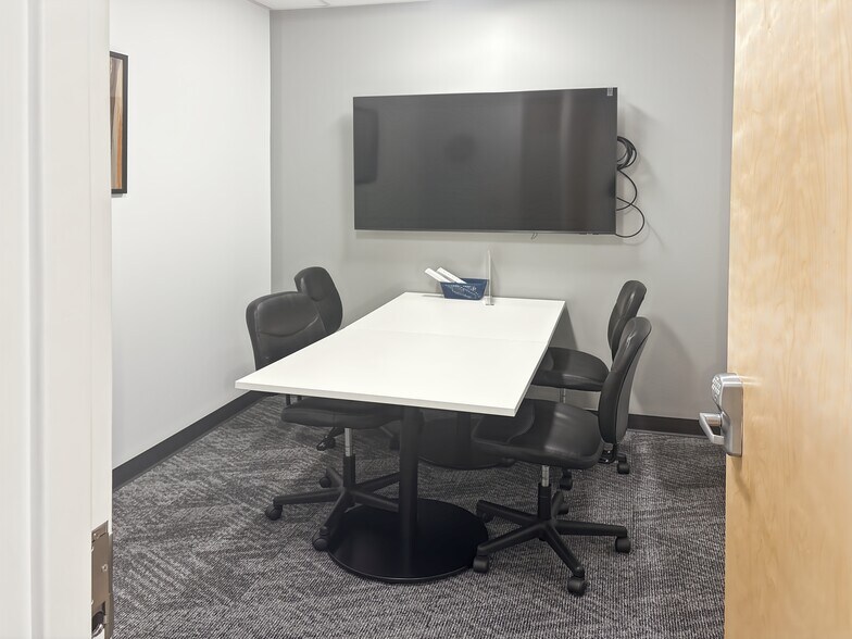 More Photos Of 1100 Cornwall Rd, South Brunswick Coworking Space