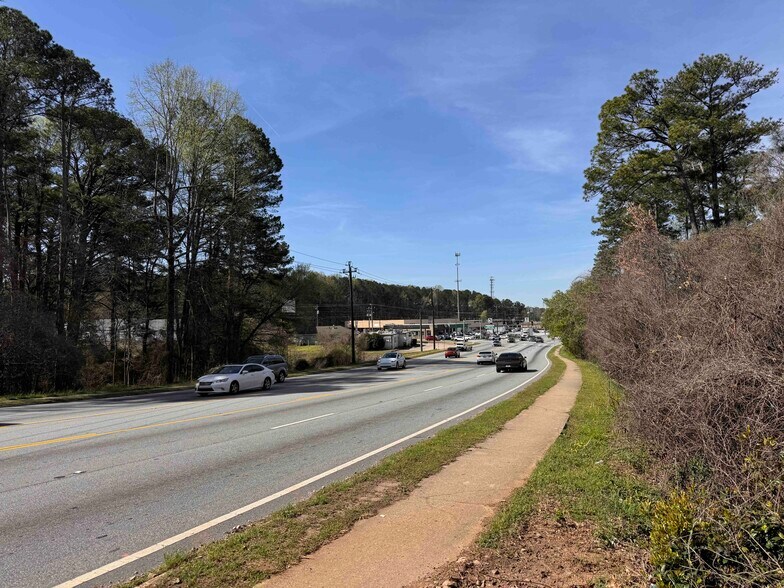 More Photos Of 0 Hwy 138 & N Main St st, Jonesboro Land For Sale