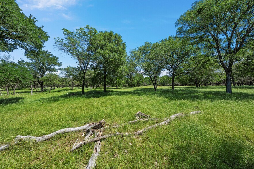 More Photos Of TBD CR 3315, Valley Mills Land For Sale