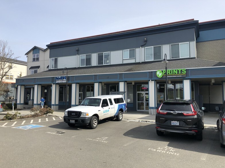 More Photos Of 14524-14720 Main St NE, Duvall General Retail For Lease