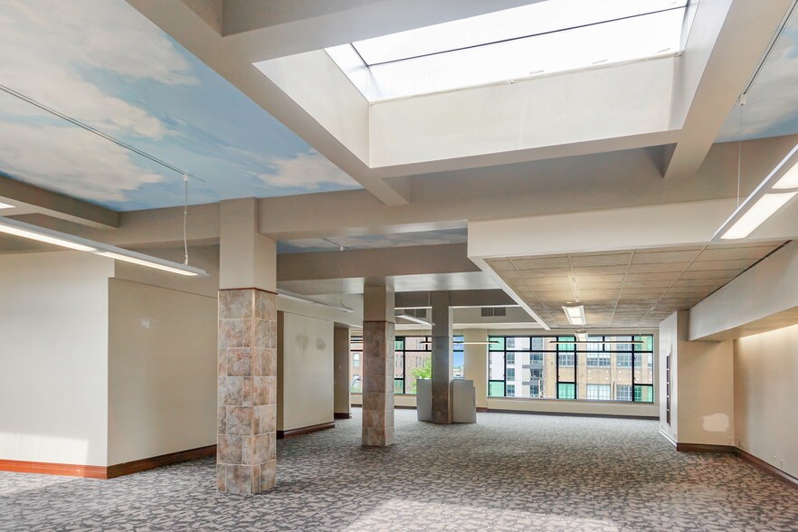 More Photos Of 109-111 Washington Ave N, Minneapolis Loft Creative Space For Lease