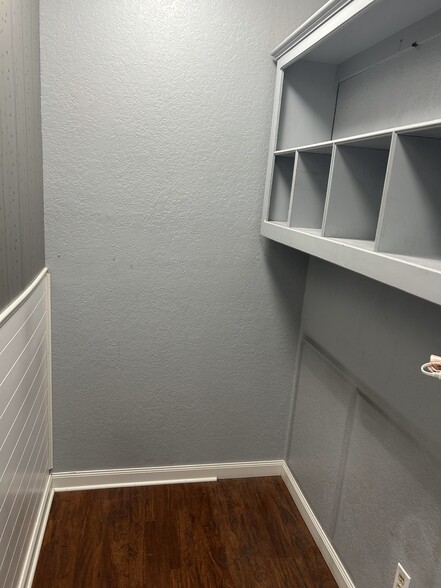 More Photos Of 2833 SW 119th St, Oklahoma City Loft Creative Space For Lease