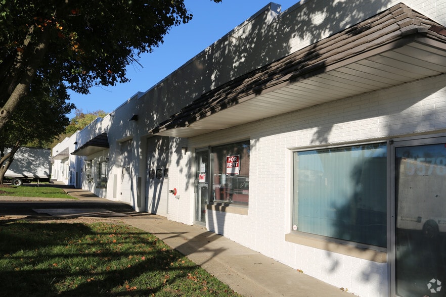 More Photos Of 5566-5584 Tuxedo Rd, Hyattsville Warehouse For Sale