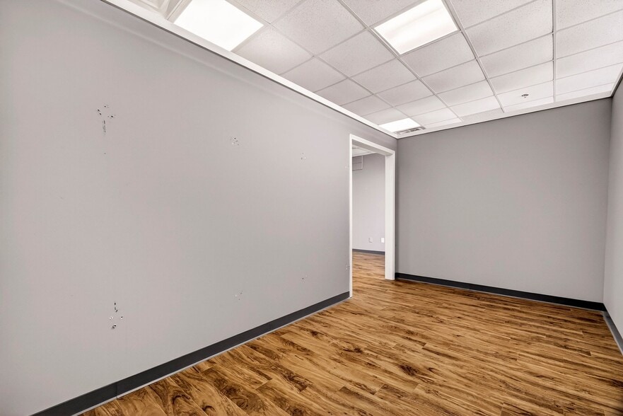 More Photos Of 2 Magnolia Blvd, Port Wentworth Freestanding For Lease