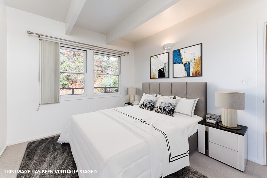 More Photos Of 19 Knoll Ln, Mill Valley Apartments For Sale