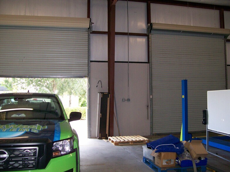 More Photos Of 311 Specialty Pt, Sanford Warehouse For Lease