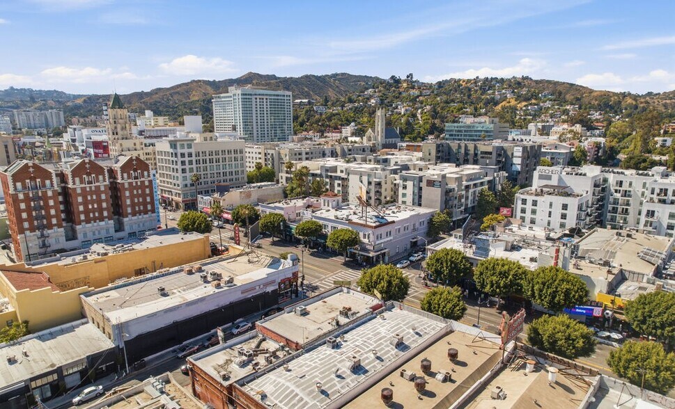 More Photos Of 6670 Hollywood Blvd, Los Angeles Storefront For Sale