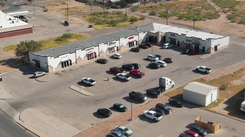 More Photos Of 2260 Linda Ave, Odessa Storefront For Lease