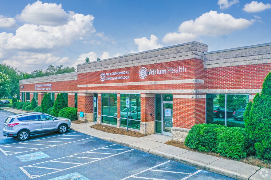 More Photos Of 10502 Park Rd, Charlotte Medical For Lease