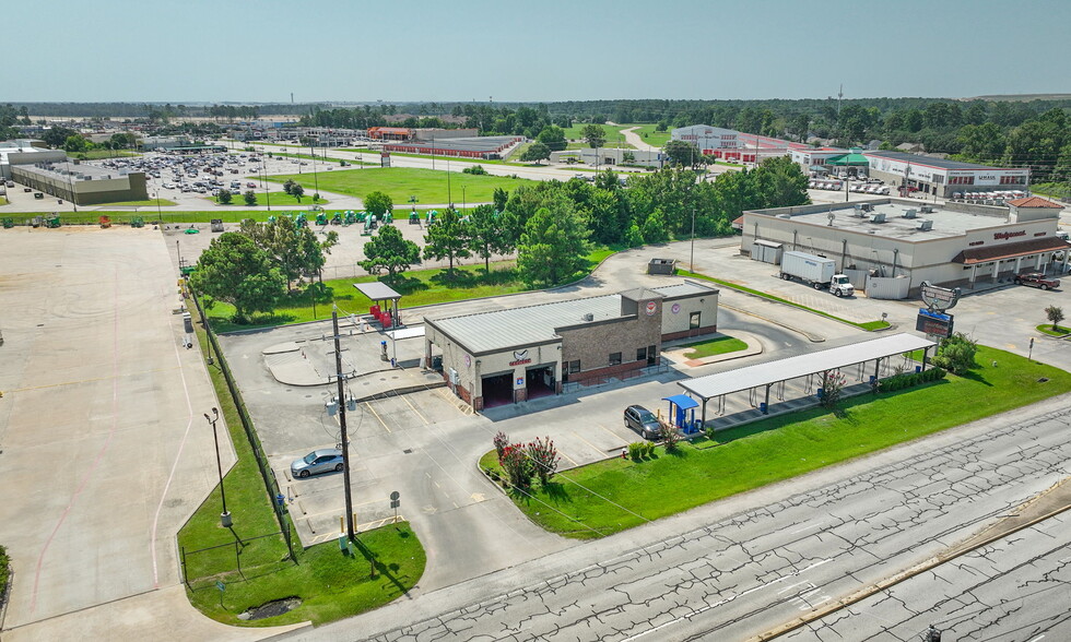 More Photos Of 2858 Treaschwig Rd, Houston Carwash For Sale