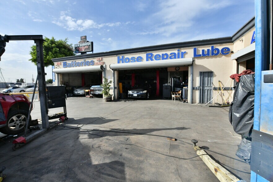 More Photos Of 310 N La Brea Ave, Inglewood Auto Repair For Sale