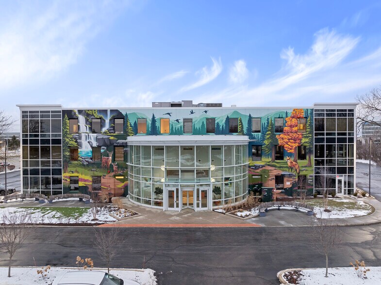 Primary Photo Of 4201 Lake Cook Rd, Northbrook Medical For Lease