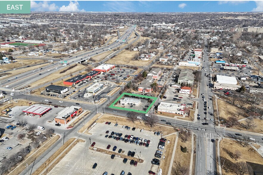 More Photos Of 521 E 14th St, Des Moines Storefront For Sale