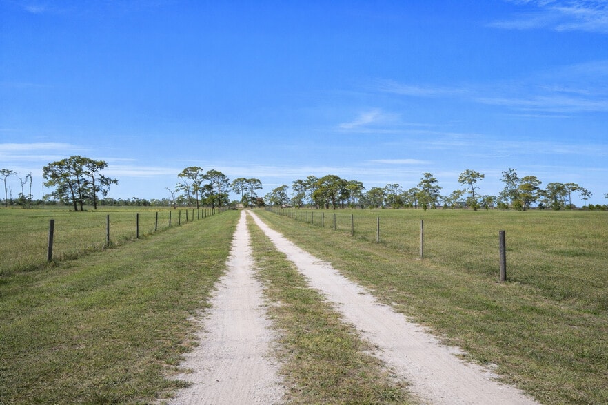 More Photos Of 6575 NE 96th Ave, Okeechobee Religious Facility For Sale