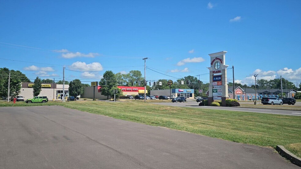 Primary Photo Of 7380 Oswego Rd, Bayberry Freestanding For Lease