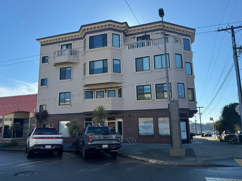 Primary Photo Of 3795 Balboa St, San Francisco Apartments For Lease