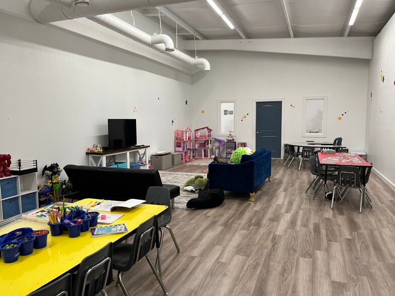 More Photos Of 24750 Fm 2100 Rd, Huffman Freestanding For Sale