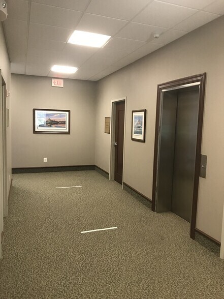 More Photos Of 3179 Braverton St, Edgewater Medical For Lease