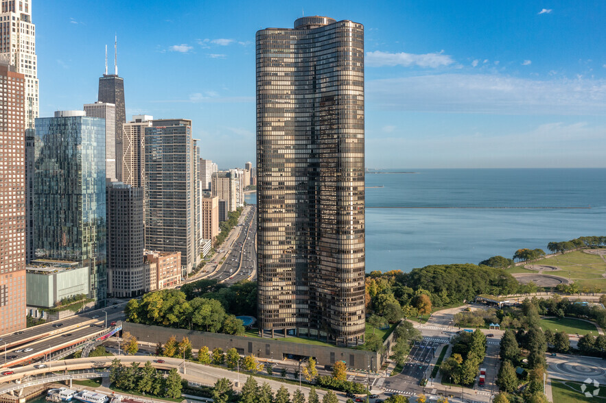 Primary Photo Of 505 N Lake Shore Dr, Chicago Apartments For Sale