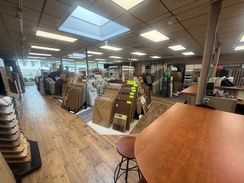 More Photos Of 145 Godwin Ave, Midland Park General Retail For Lease