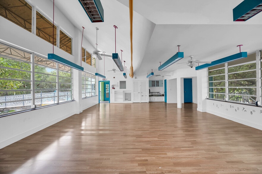 More Photos Of 92295 Old Hwy, Tavernier Schools For Sale