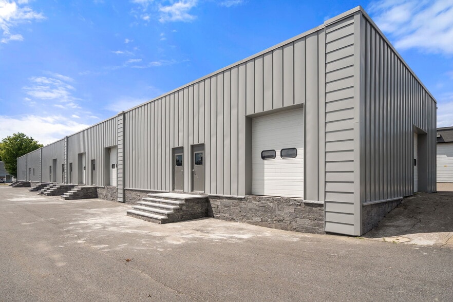 More Photos Of 45 Tosca Dr, Stoughton Warehouse For Lease