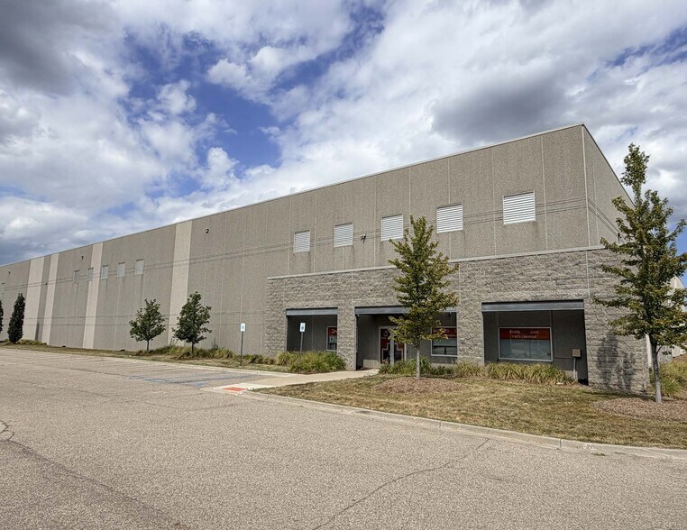 Primary Photo Of 12600 Oakland Park Blvd, Highland Park Warehouse For Lease