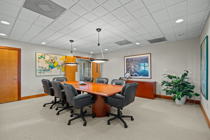 More Photos Of 49 Shores Blvd, Saint Augustine Office For Sale