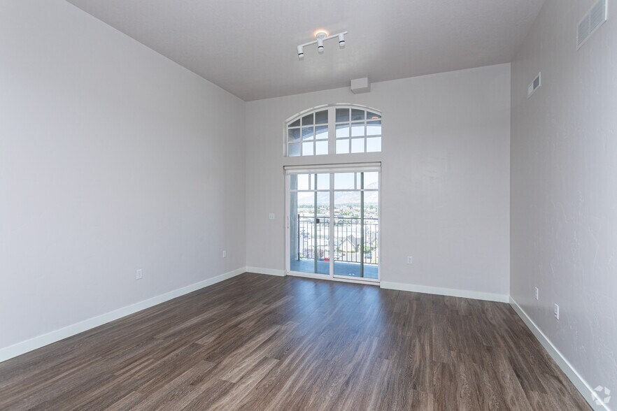 More Photos Of 360 S State St, Orem Apartments For Lease