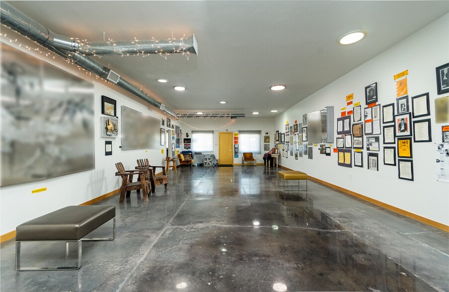 More Photos Of 831 S Main St, Burbank Warehouse For Sale