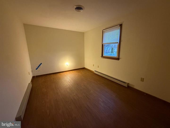 More Photos Of 344 N Virginia Ave, Penns Grove Light Manufacturing For Sale