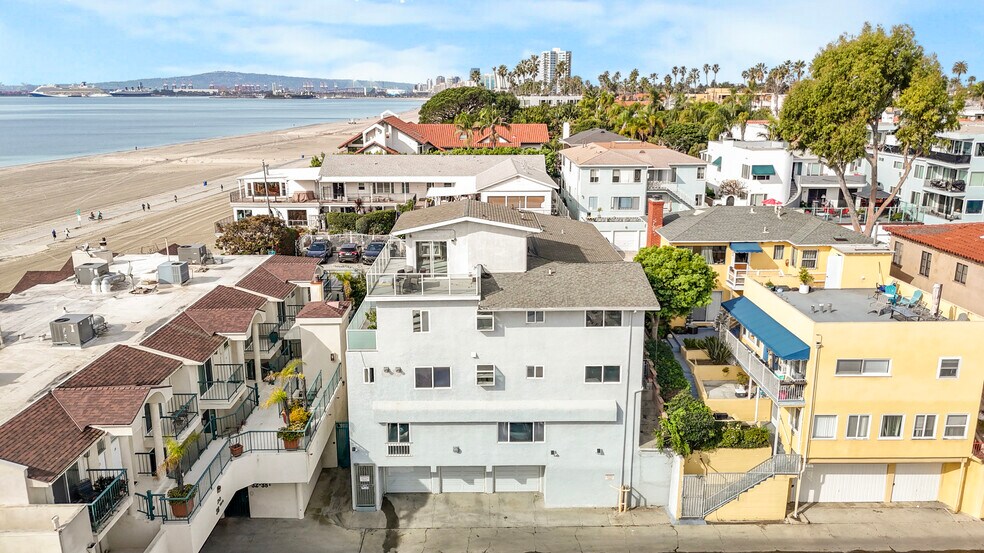 More Photos Of 16 38th Pl, Long Beach Apartments For Sale