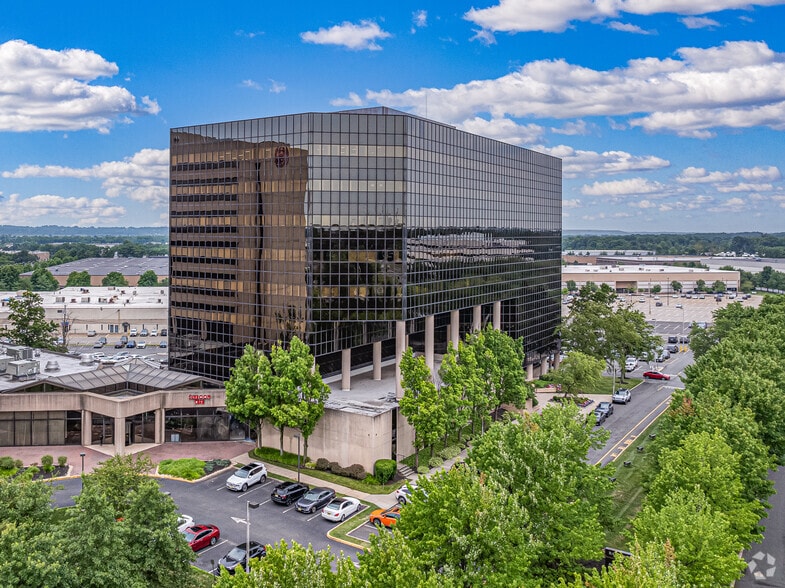 More Photos Of 110 Fieldcrest Ave, Edison Office For Lease