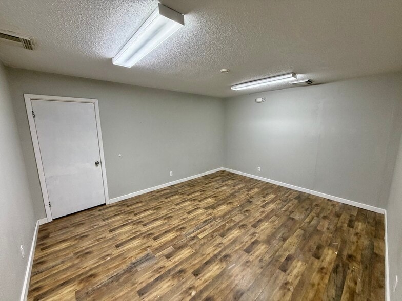 More Photos Of 831 FM 2917 Rd, Alvin Religious Facility For Sale