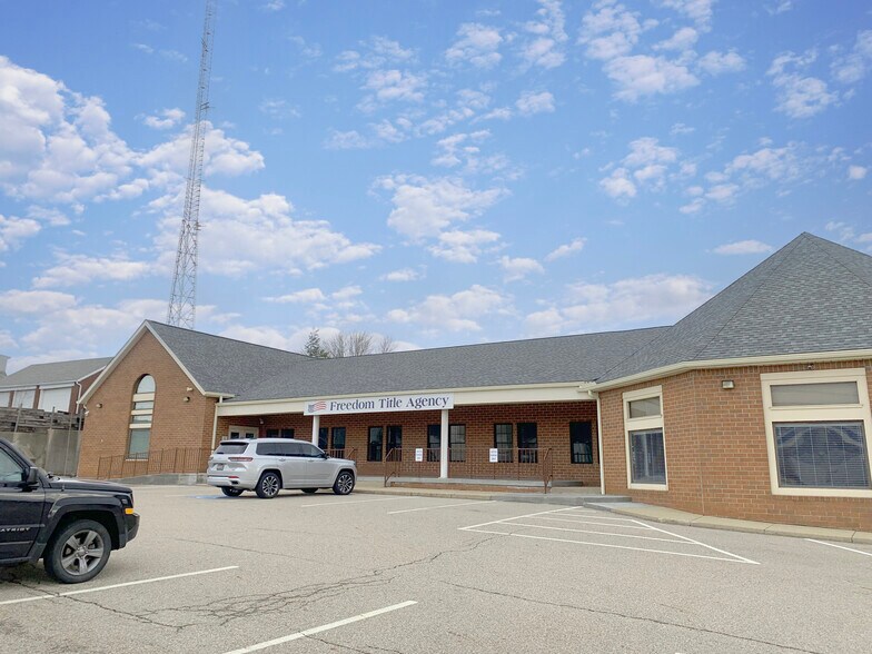 More Photos Of 4845 Fulton Dr NW, Canton Office For Lease