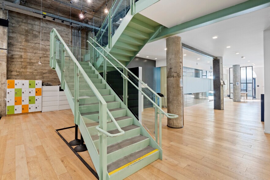 More Photos Of 1126-1130 Howard St, San Francisco Loft Creative Space For Sale