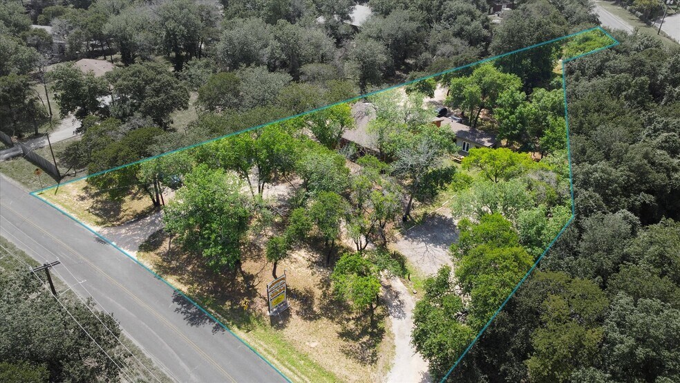 More Photos Of 3710 Waterwood Pass, Elmendorf Restaurant For Sale