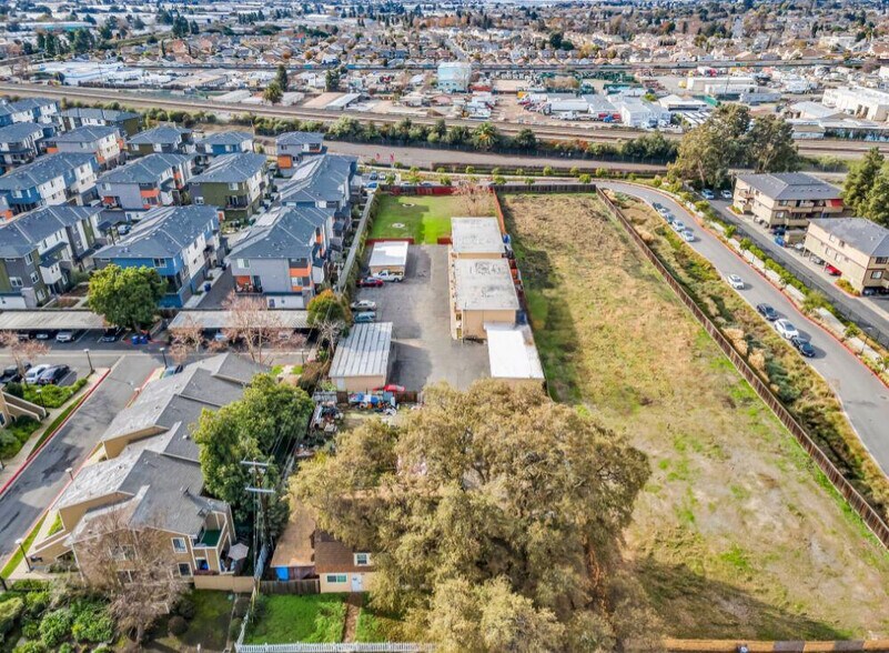 More Photos Of 29517-29529 Dixon St, Hayward Apartments For Sale